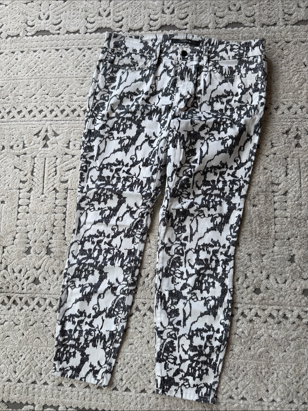 Joe's Jeans Black and White Printed Skinny Pants